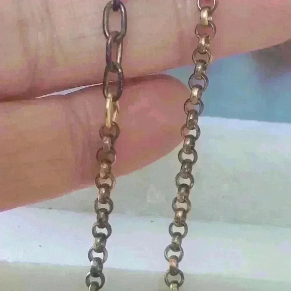 Roxy  gold necklace - Picture 4 of 4